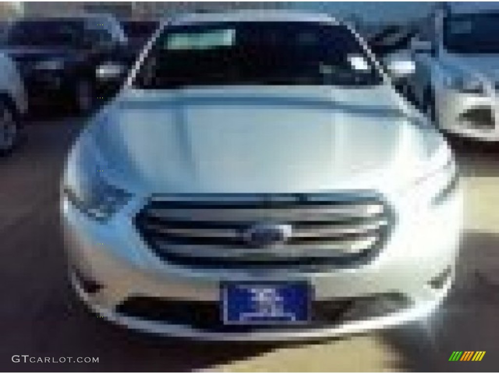 2015 Taurus SEL - Ingot Silver Metallic / Charcoal Black photo #3