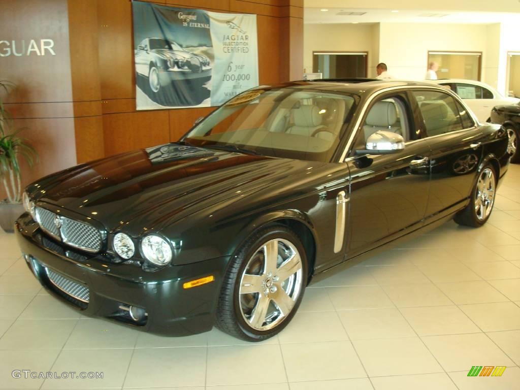 2008 XJ Vanden Plas - Botanical Green / Champagne/Mocha photo #1