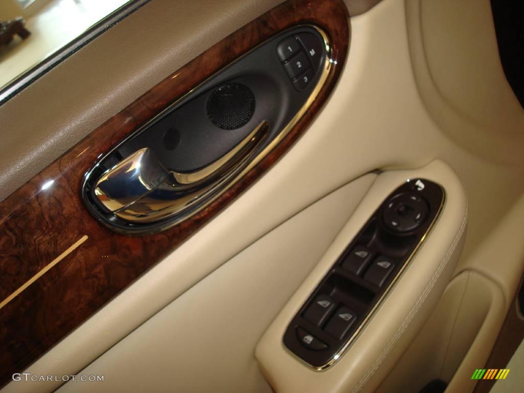 2008 XJ Vanden Plas - Botanical Green / Champagne/Mocha photo #12