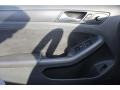 Black - Jetta SE Sedan Photo No. 15