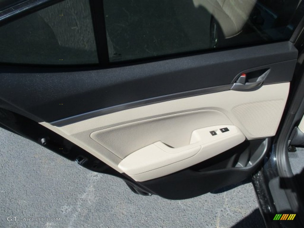 2017 Elantra Limited - Black / Beige photo #18