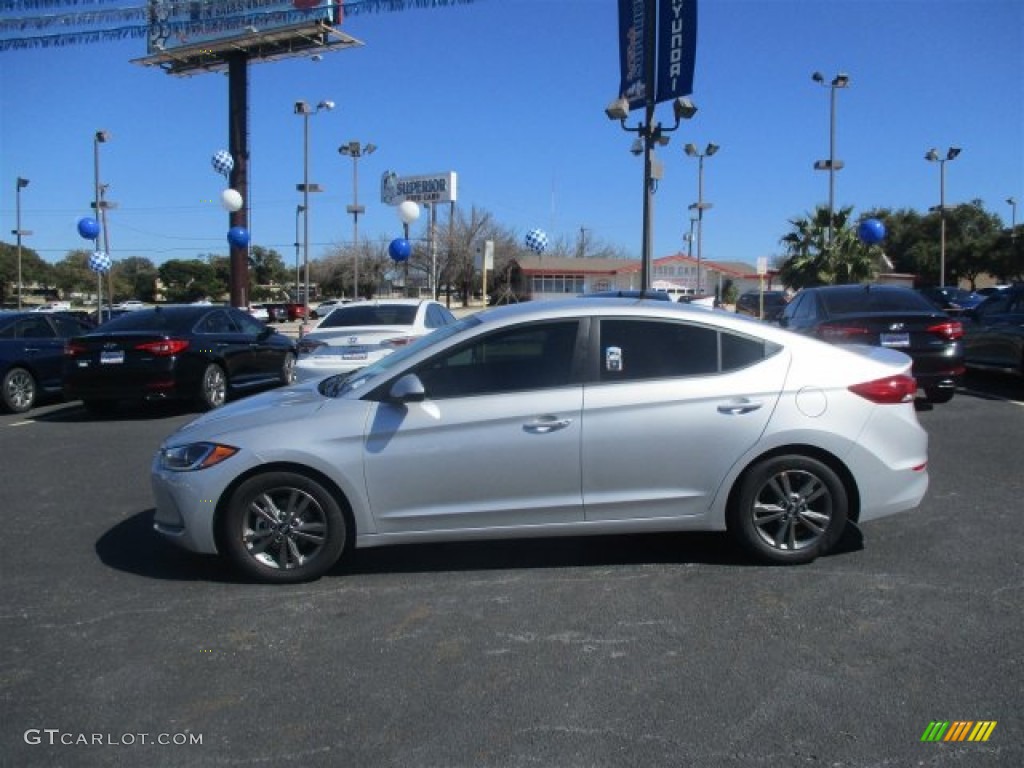 2017 Elantra SE - Silver / Gray photo #4