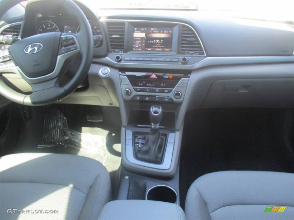 2017 Elantra SE - Silver / Gray photo #15