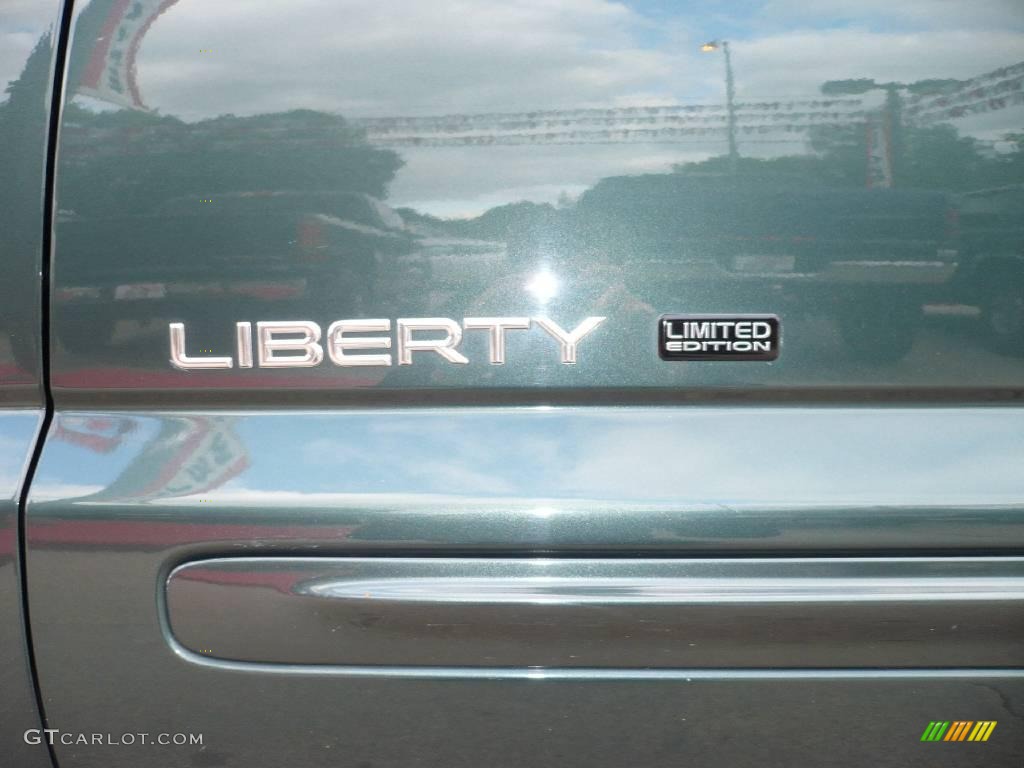 2002 Liberty Limited 4x4 - Shale Green Metallic / Dark Slate Gray photo #16