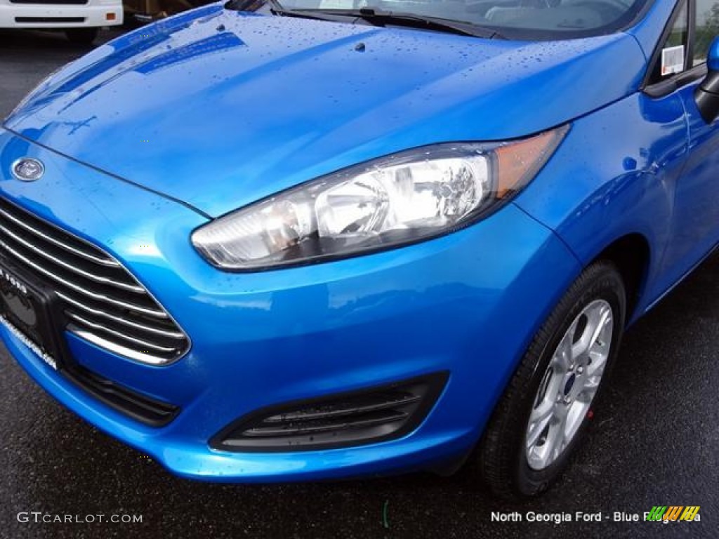 2016 Fiesta SE Hatchback - Blue Candy Metallic / Medium Light Stone photo #33