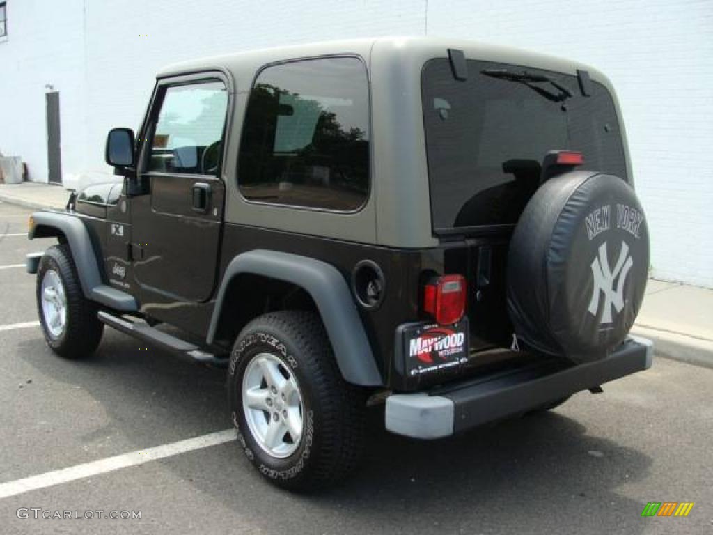 2004 Wrangler X 4x4 - Black / Khaki photo #4