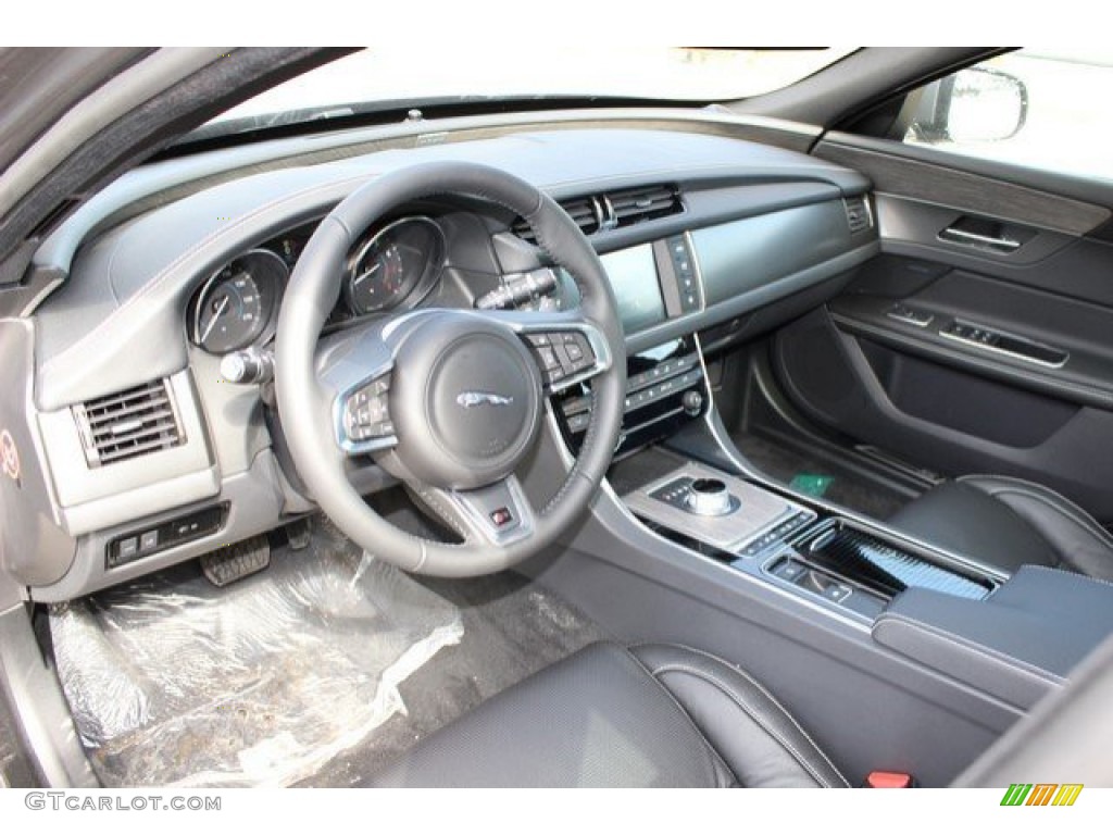Jet/Light Oyster Interior 2016 Jaguar XF S Photo #110802562