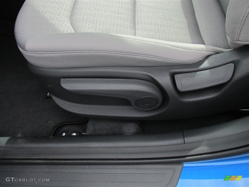 2017 Elantra SE - Electric Blue / Gray photo #22