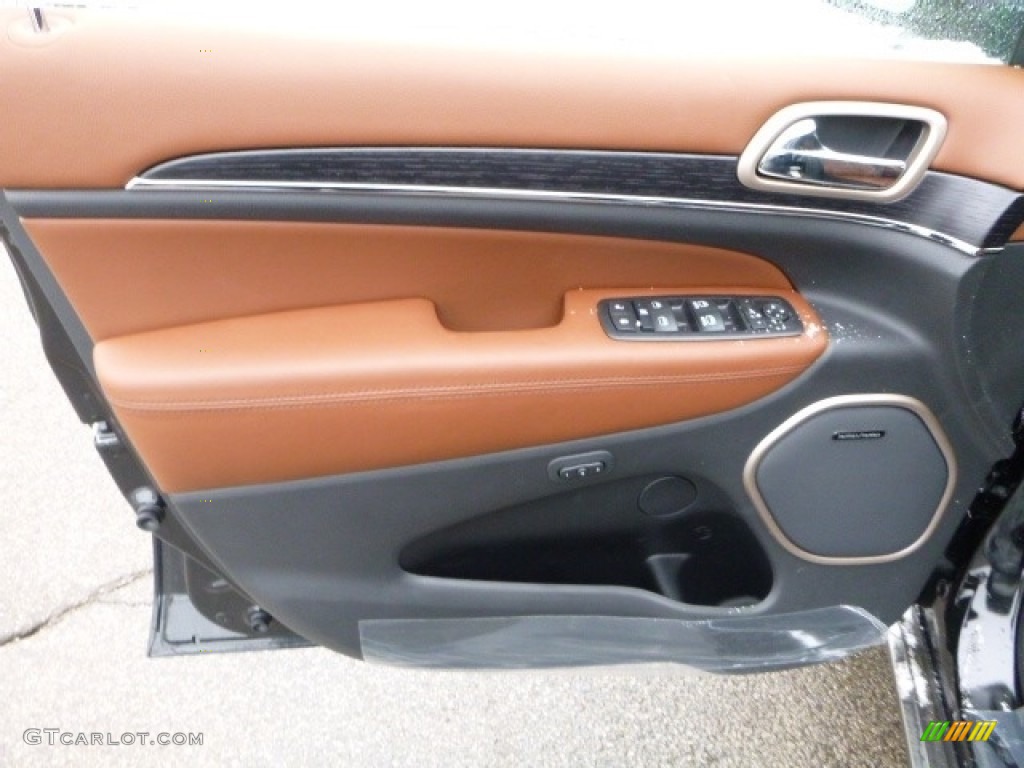 2016 Jeep Grand Cherokee Summit 4x4 Dark Sienna Brown/Black Door Panel Photo #110812494