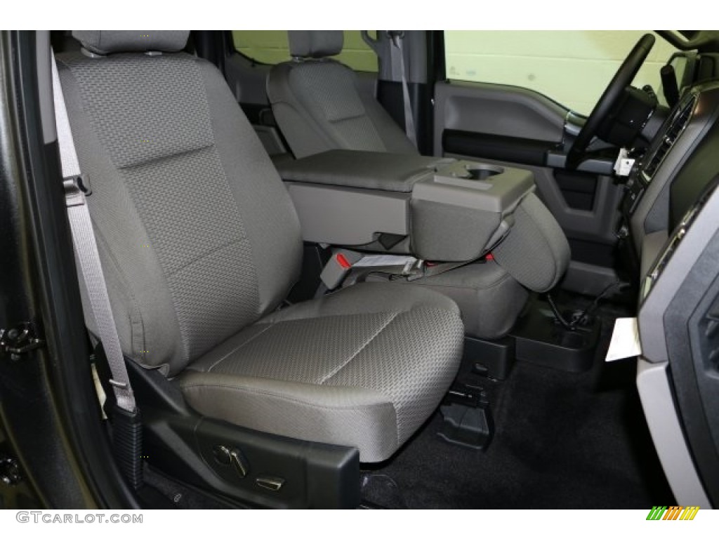 2016 F150 XLT SuperCrew 4x4 - Magnetic / Medium Earth Gray photo #7