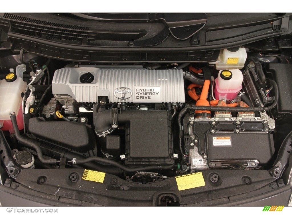 2013 Toyota Prius Two Hybrid 1.8 Liter DOHC 16-Valve VVT-i 4 Cylinder/Electric Hybrid Engine Photo #110813850