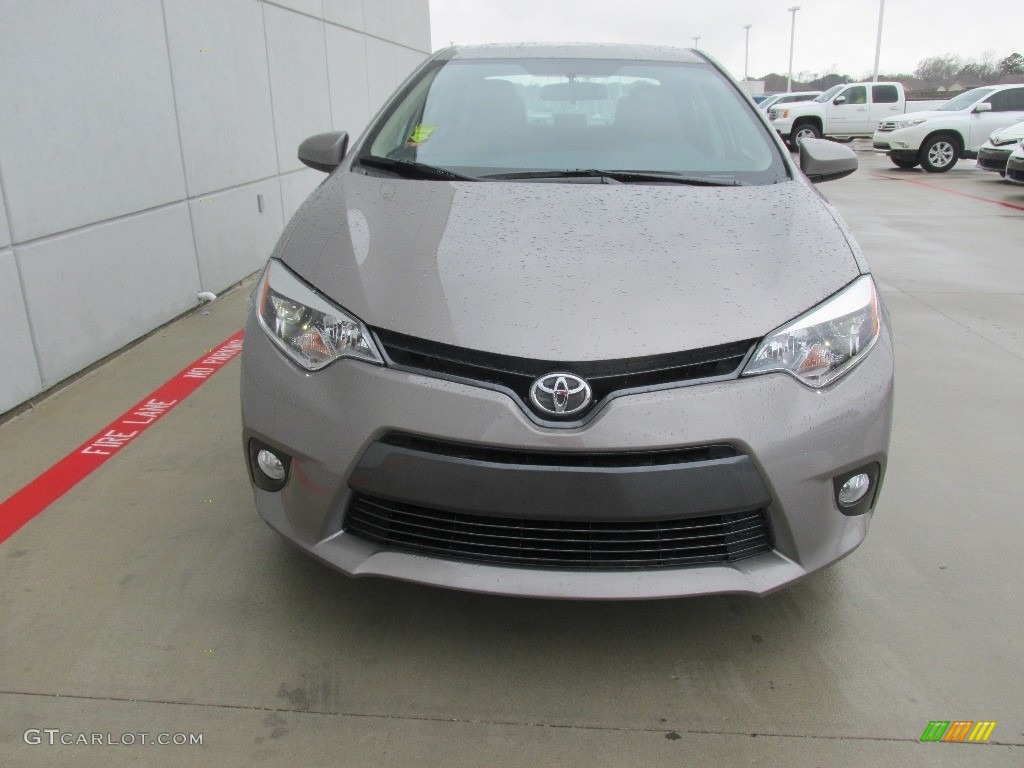 2016 Corolla LE Plus - Brown Sugar Metallic / Amber photo #8
