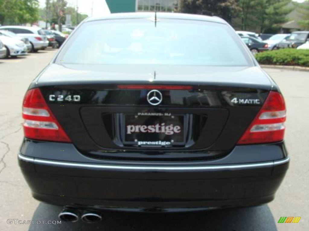 2005 C 240 4Matic Sedan - Black / Black photo #5