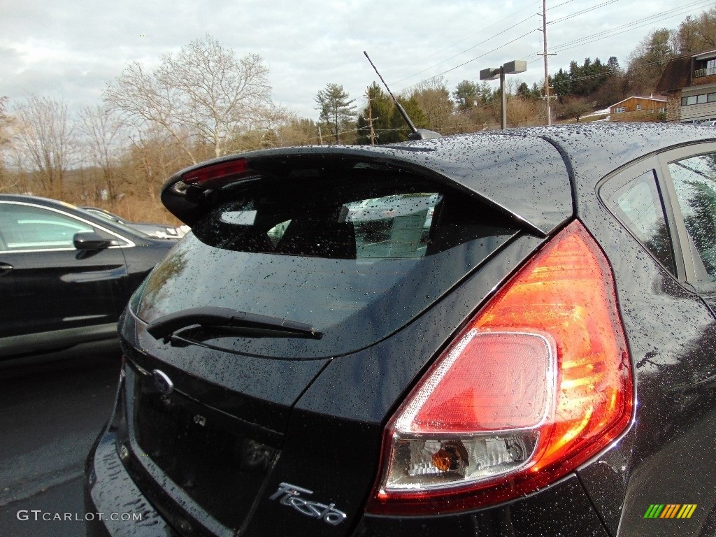 2015 Fiesta ST Hatchback - Tuxedo Black Metallic / ST Charcoal Black photo #30
