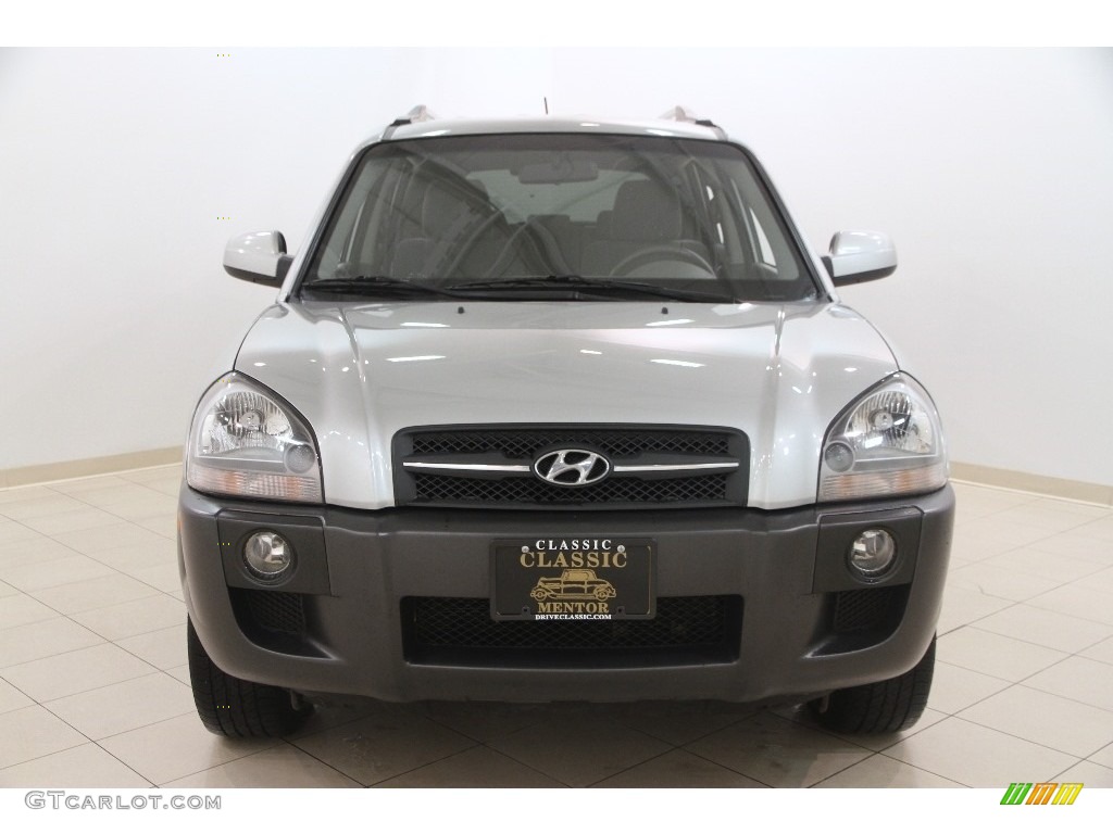 2008 Tucson SE - Platinum Silver / Gray photo #2