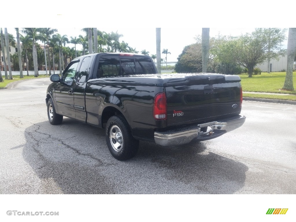 2002 F150 XL SuperCab - Black / Dark Graphite photo #3