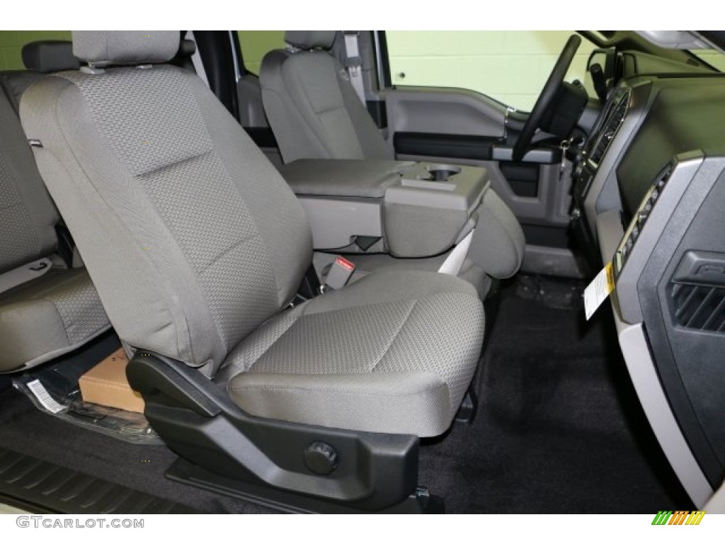 2016 F150 XLT SuperCab 4x4 - Ingot Silver / Medium Earth Gray photo #7