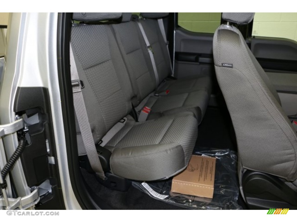 2016 F150 XLT SuperCab 4x4 - Ingot Silver / Medium Earth Gray photo #9