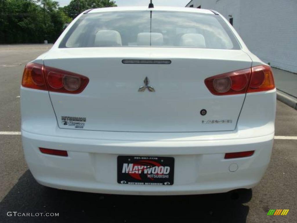 2008 Lancer DE - Wicked White / Beige photo #5