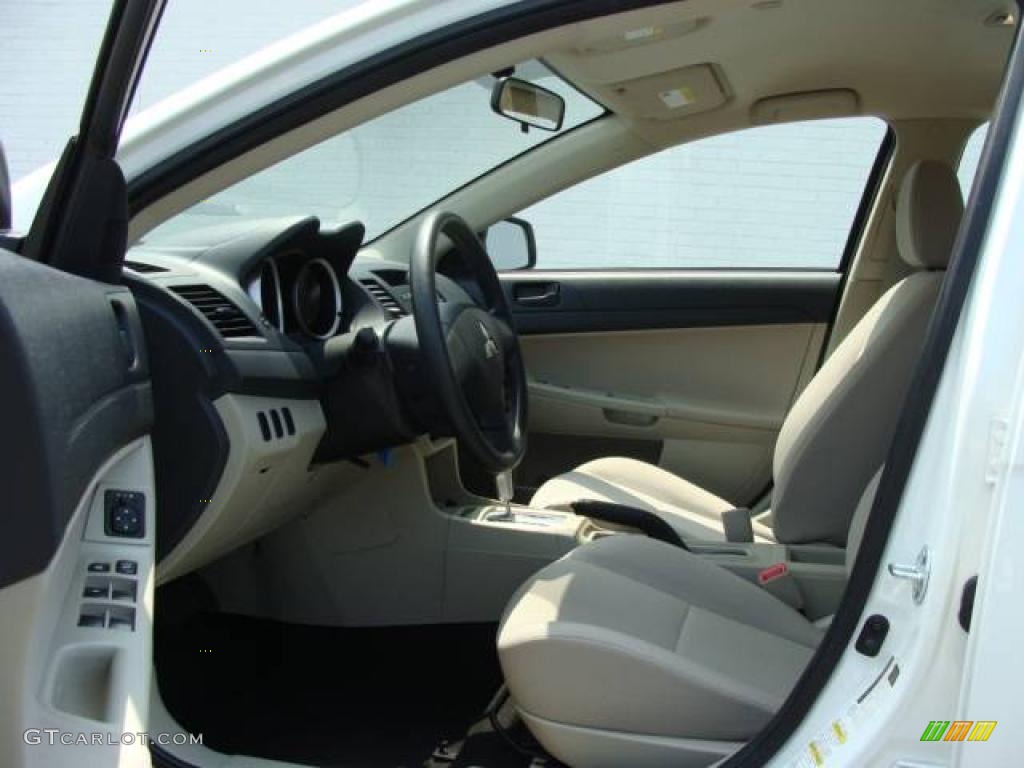 2008 Lancer DE - Wicked White / Beige photo #9
