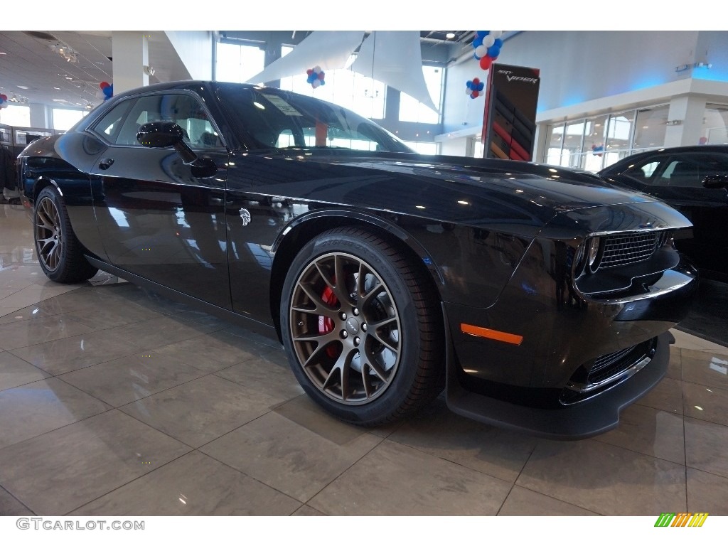 2016 Challenger SRT Hellcat - Pitch Black / Black photo #4