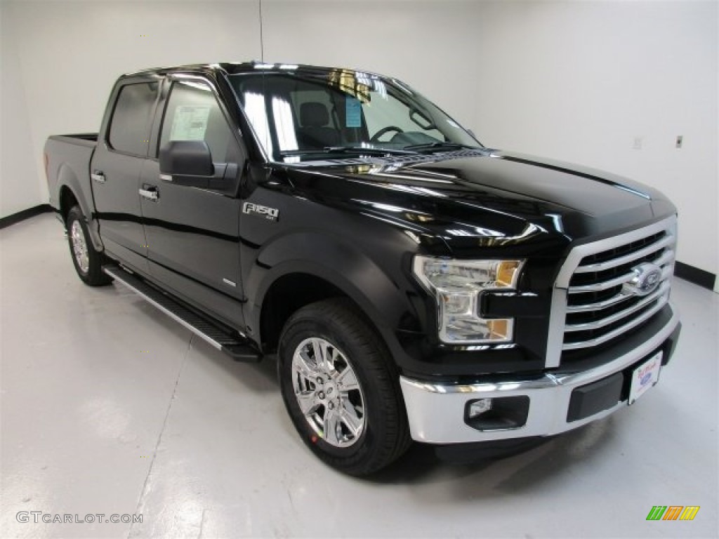 2016 F150 XLT SuperCrew - Shadow Black / Medium Earth Gray photo #2