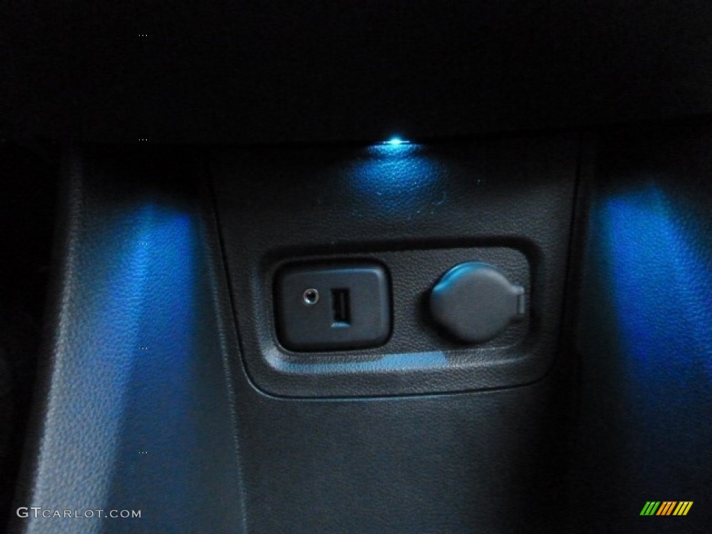2016 Spark LS - Electric Blue Metallic / Jet Black photo #18