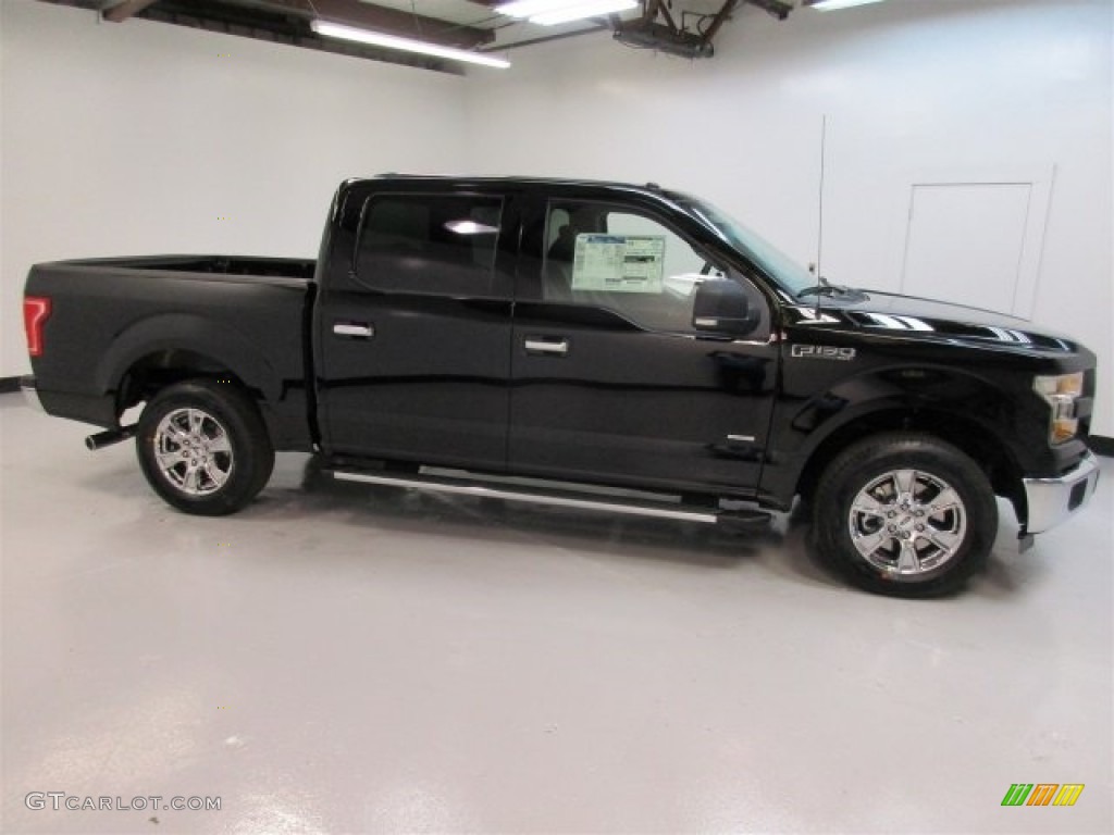 2016 F150 XLT SuperCrew - Shadow Black / Medium Earth Gray photo #12