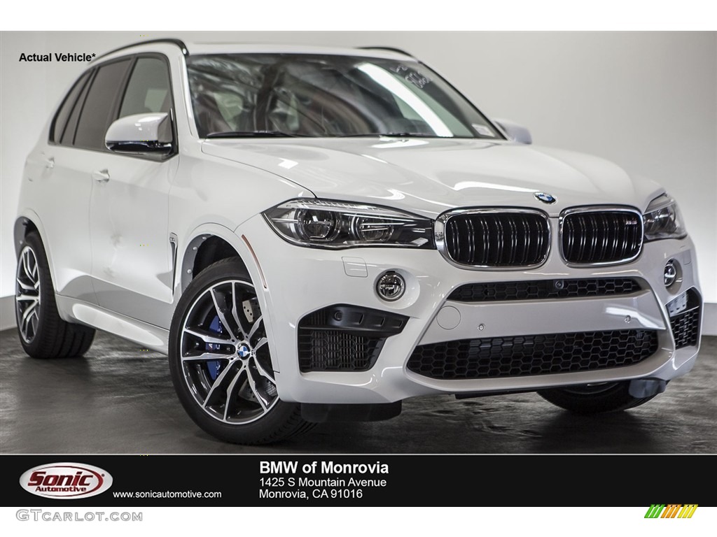 2016 X5 M xDrive - Alpine White / Mugello Red photo #1