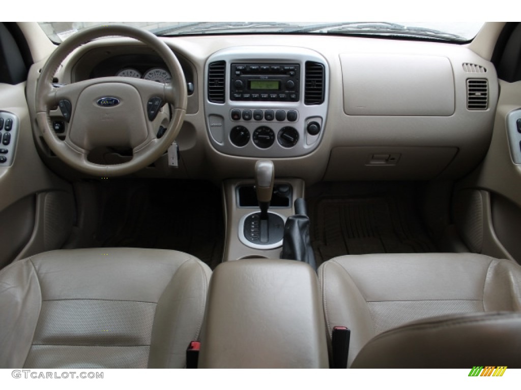 2005 Escape Limited 4WD - Black / Medium/Dark Pebble Beige photo #10