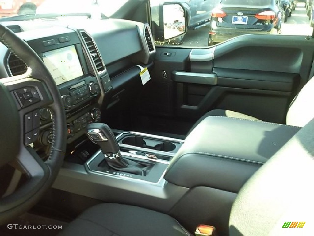 2016 F150 XLT SuperCrew 4x4 - Blue Flame / Black photo #18