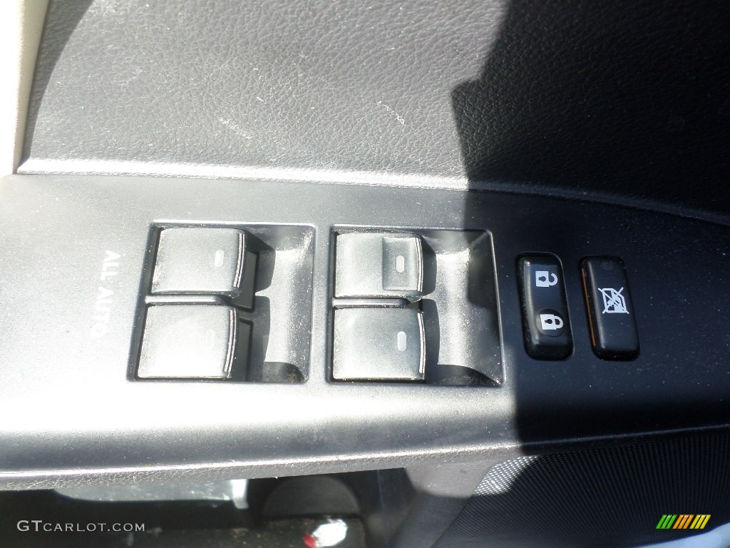 2011 CT 200h Hybrid Premium - Starfire White Pearl / Black photo #8