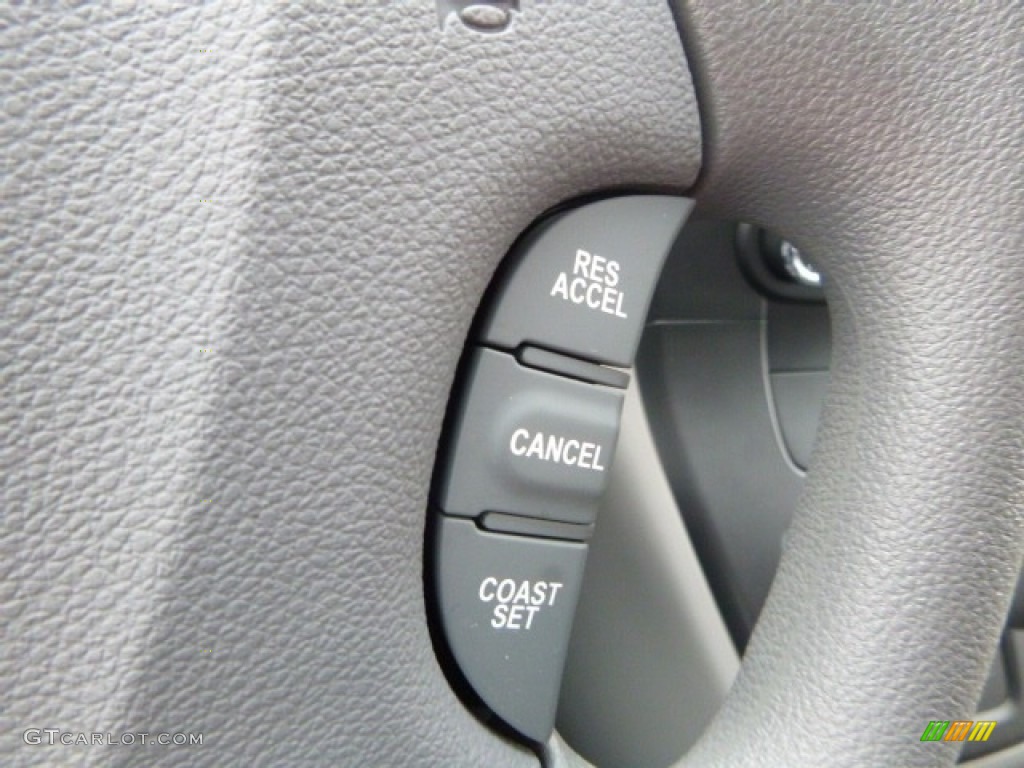 2014 Sedona LX - Claret Red / Gray photo #25
