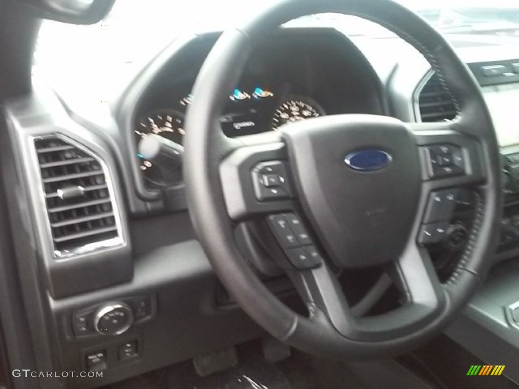 2016 F150 XLT SuperCrew 4x4 - Magnetic / Black photo #18