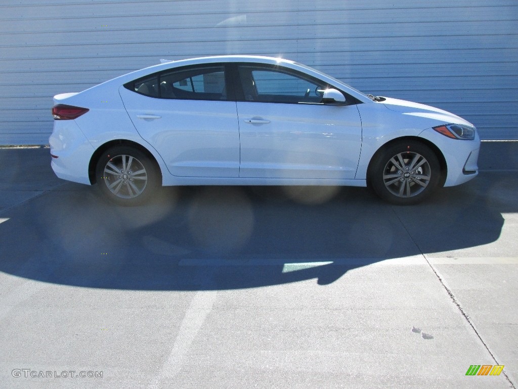 2017 Elantra SE - White / Beige photo #3