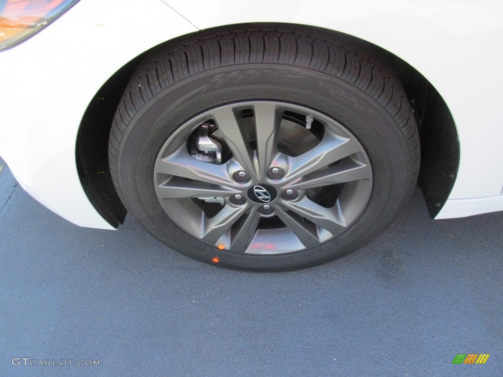 2017 Elantra SE - White / Beige photo #11