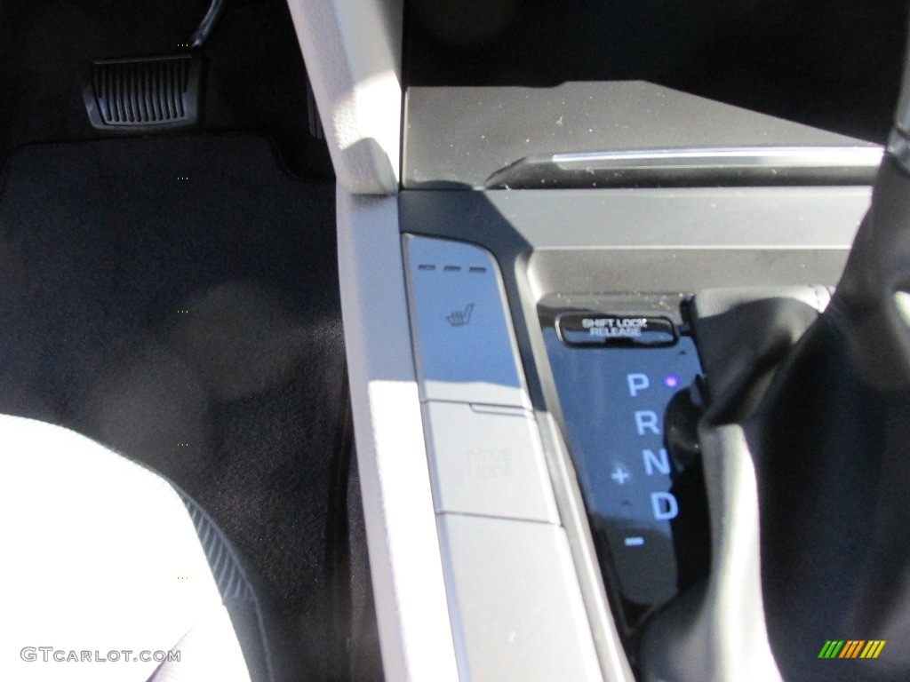 2017 Elantra SE - White / Gray photo #28