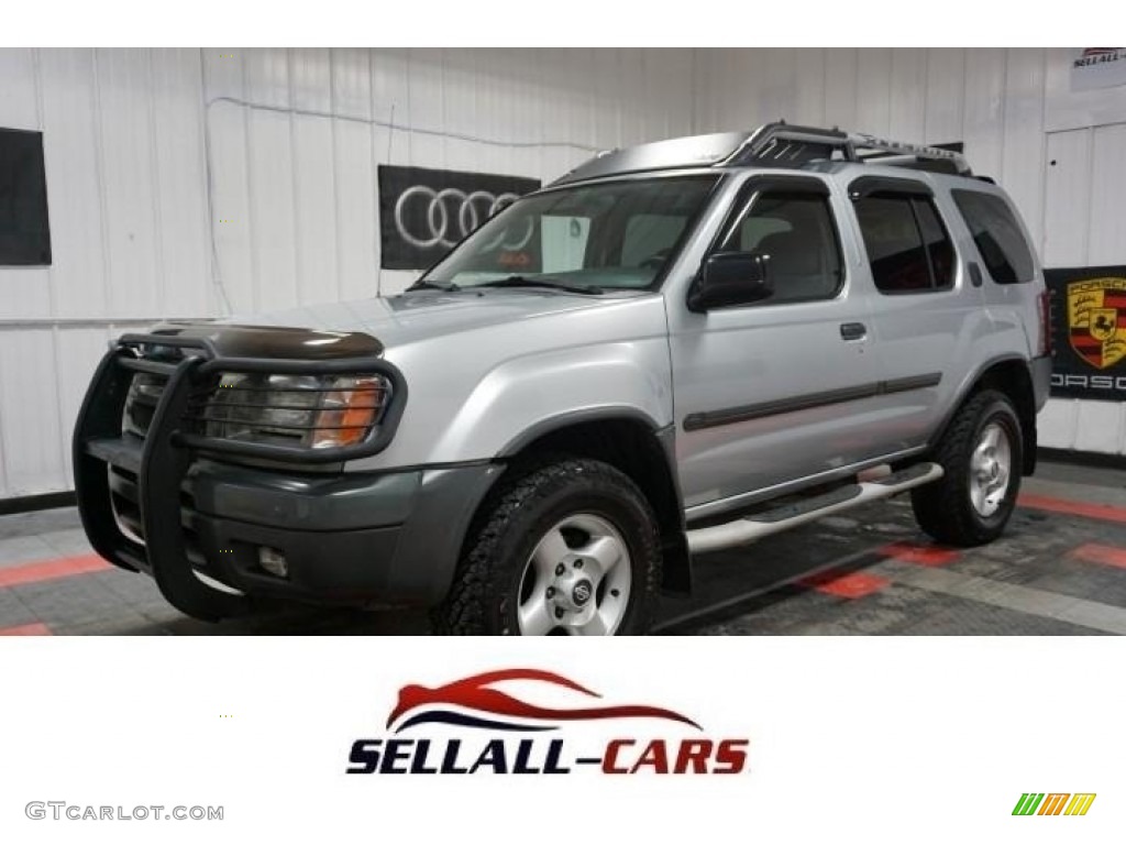 Silver Ice Metallic Nissan Xterra