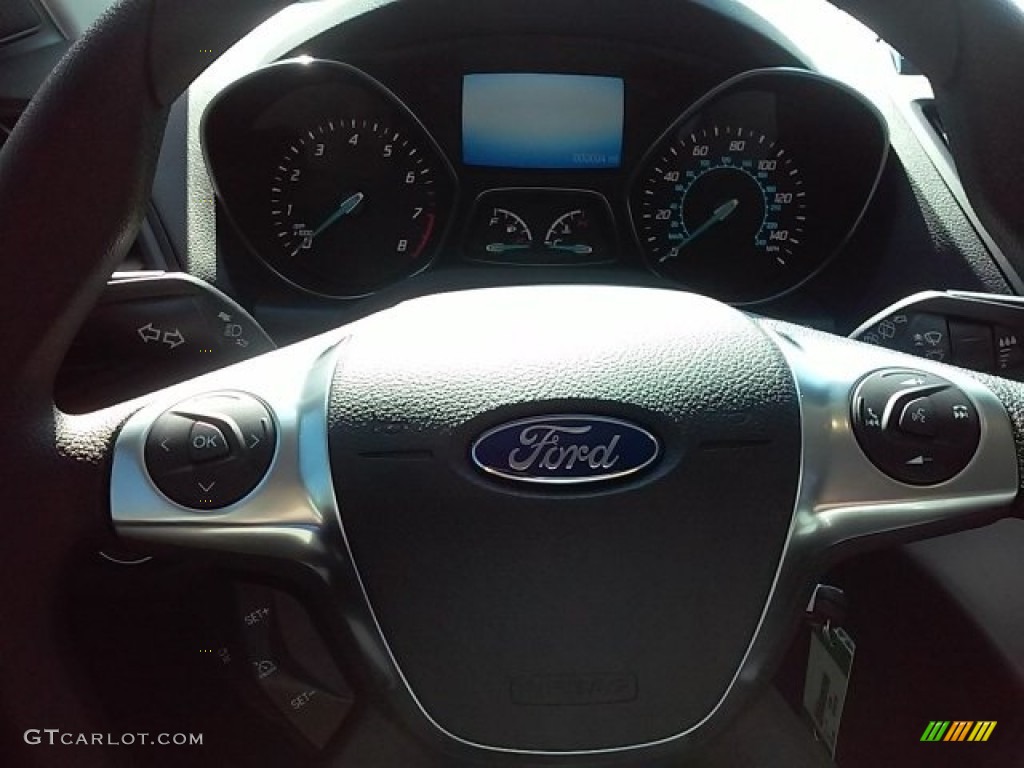 2016 Escape SE - Ruby Red Metallic / Charcoal Black photo #24