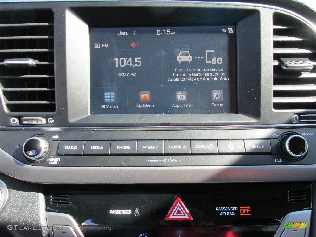 2017 Elantra SE - Silver / Black photo #25