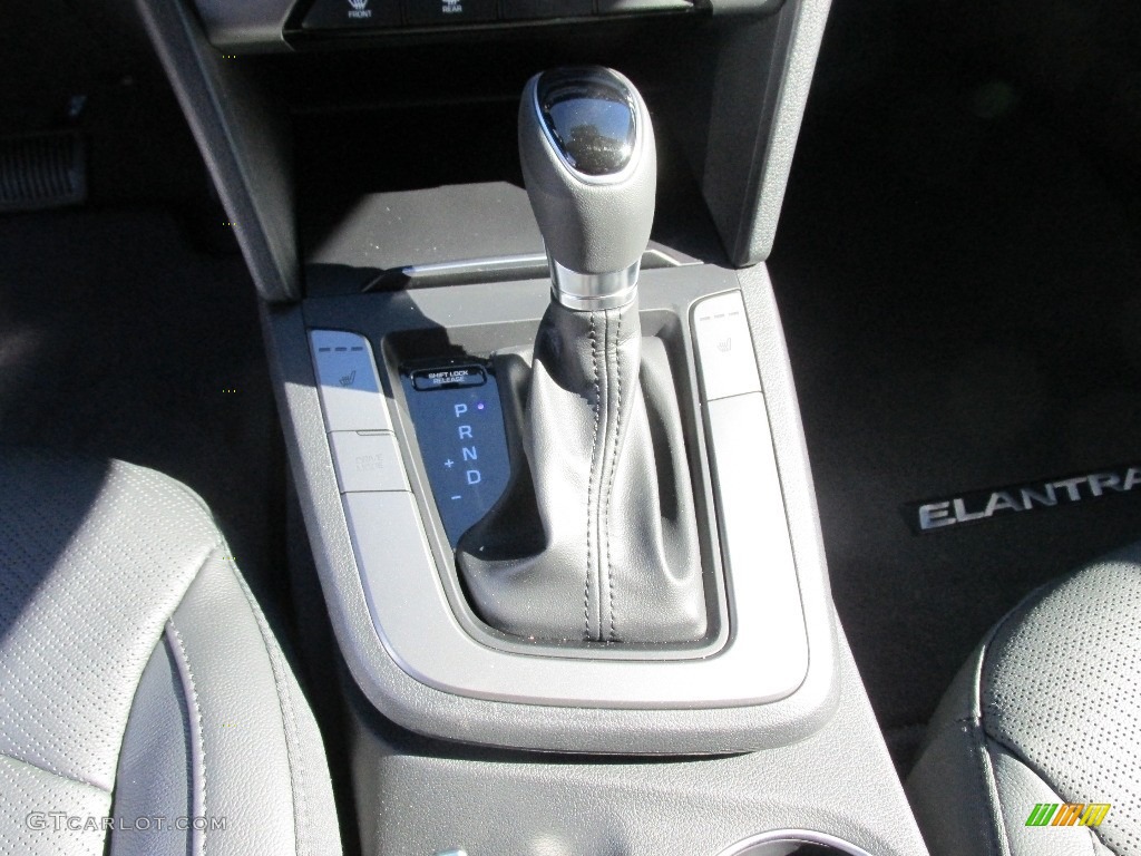 2017 Elantra SE - Silver / Black photo #27