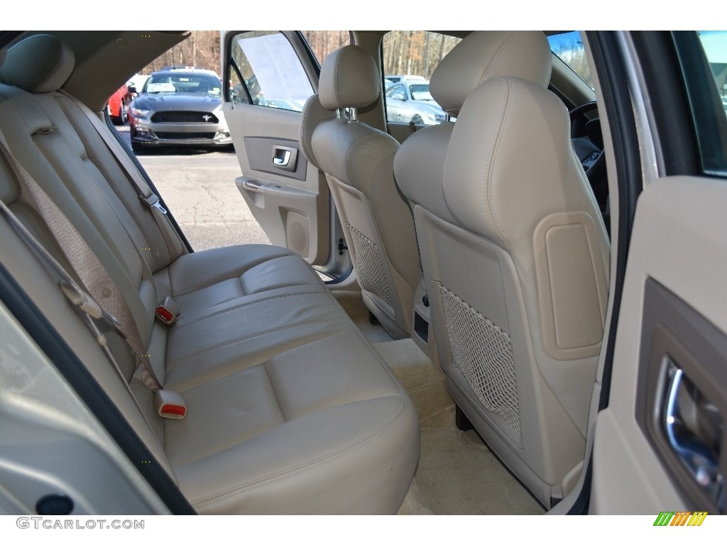 2007 CTS Sedan - Gold Mist / Cashmere photo #13