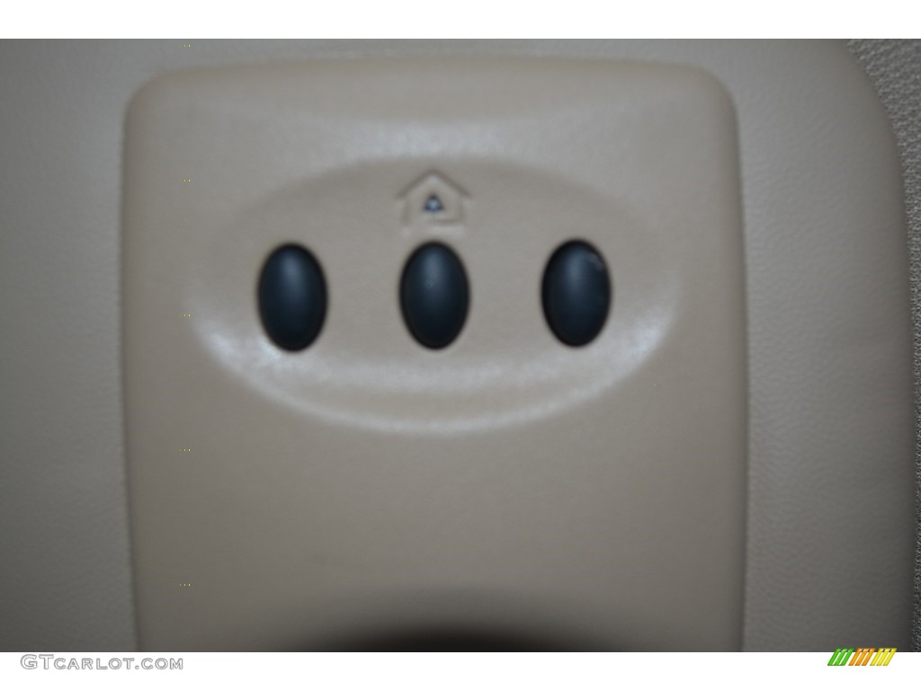 2007 CTS Sedan - Gold Mist / Cashmere photo #20