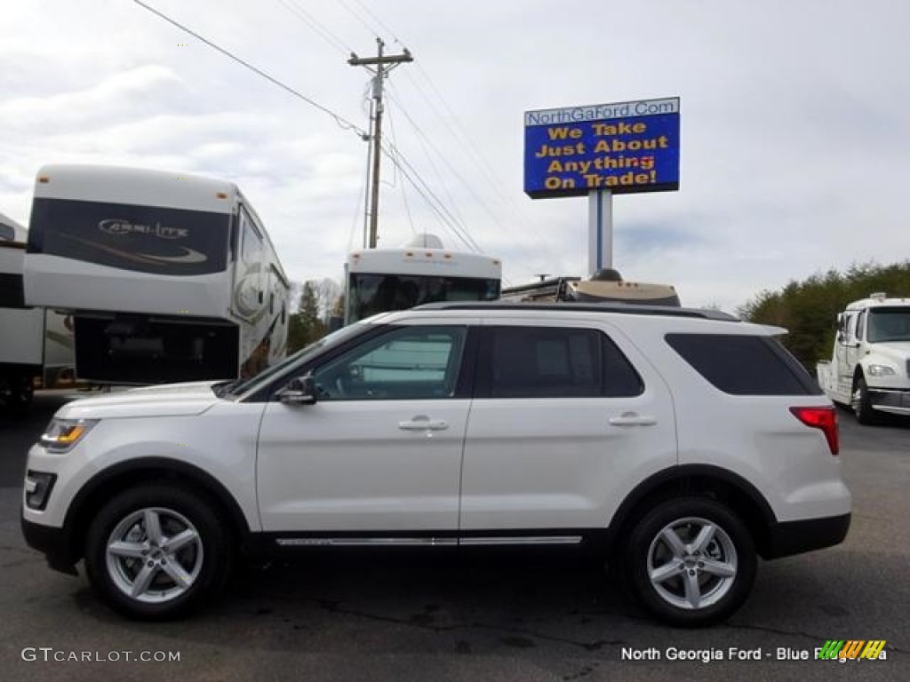 2016 Explorer XLT 4WD - White Platinum Metallic Tri-Coat / Medium Light Camel photo #2