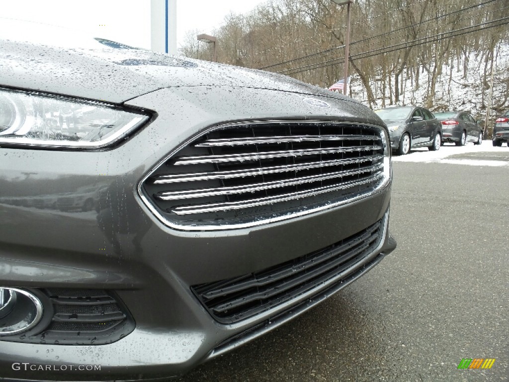 2016 Fusion SE AWD - Magnetic Metallic / Charcoal Black photo #4