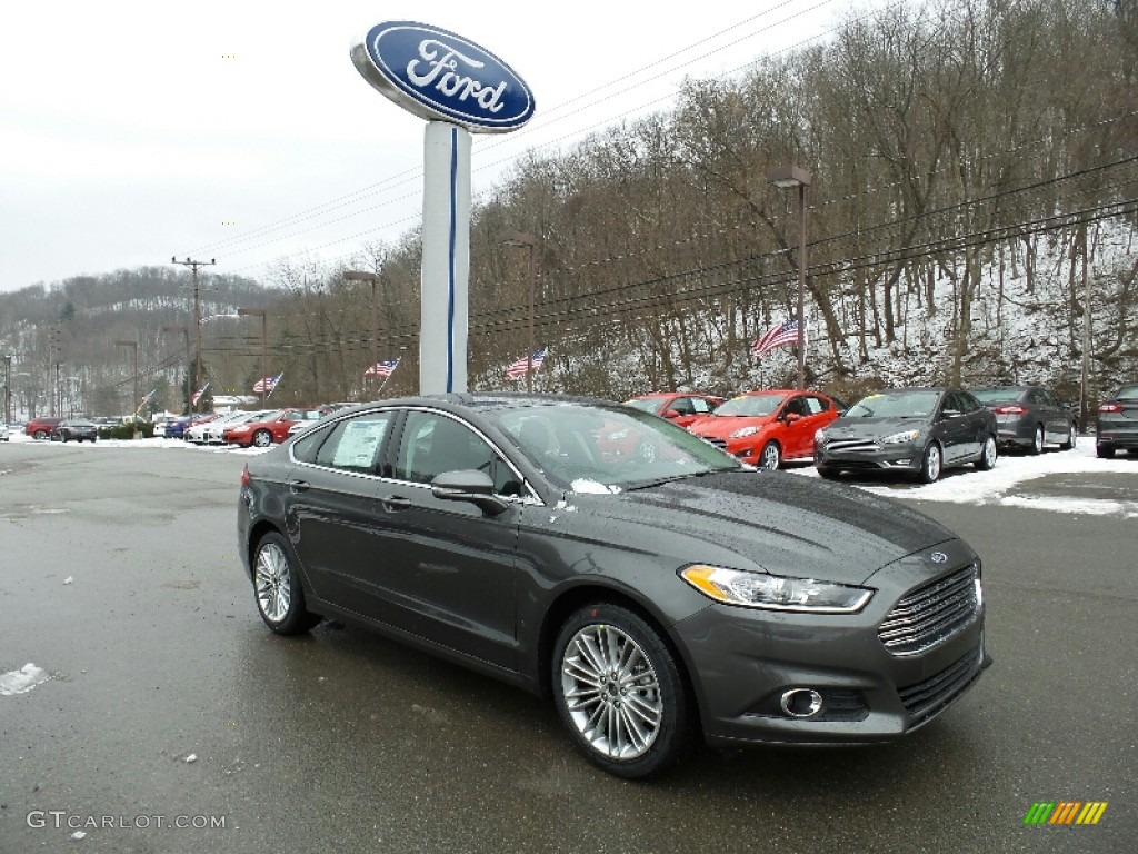 2016 Fusion SE AWD - Magnetic Metallic / Charcoal Black photo #5