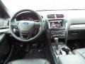 2016 Magnetic Metallic Ford Explorer XLT 4WD  photo #13