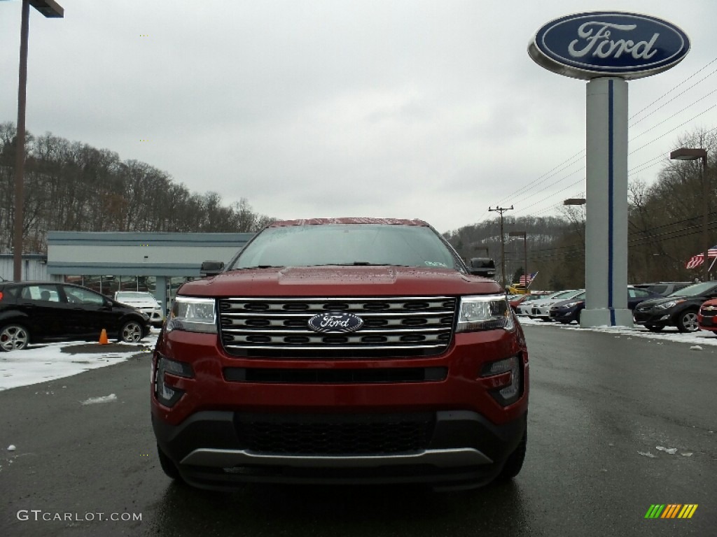 2016 Explorer XLT 4WD - Ruby Red Metallic Tri-Coat / Ebony Black photo #2