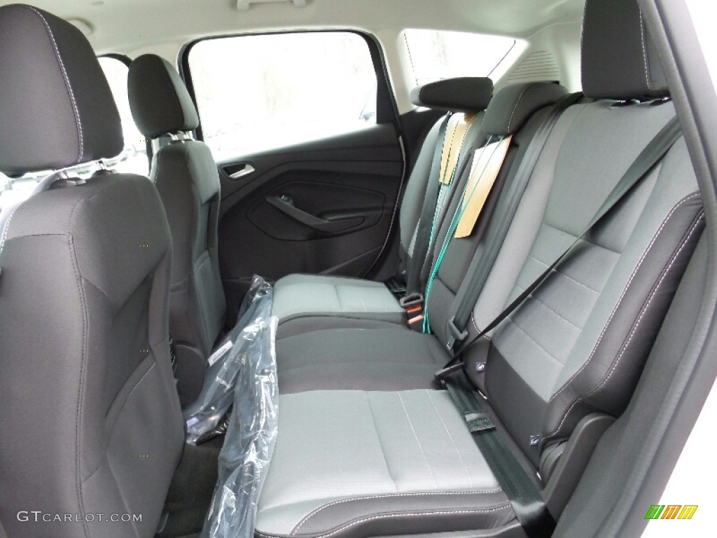 2016 Ford C-Max Hybrid SE Rear Seat Photos