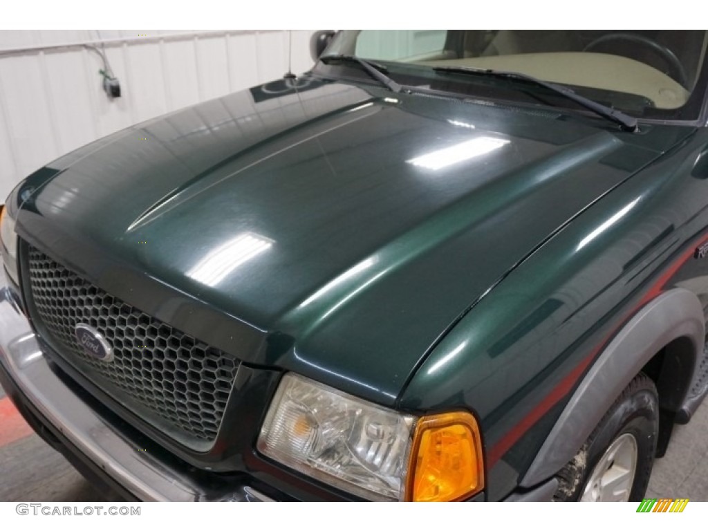 2002 Ranger XLT SuperCab 4x4 - Dark Highland Green Metallic / Medium Prairie Tan photo #52